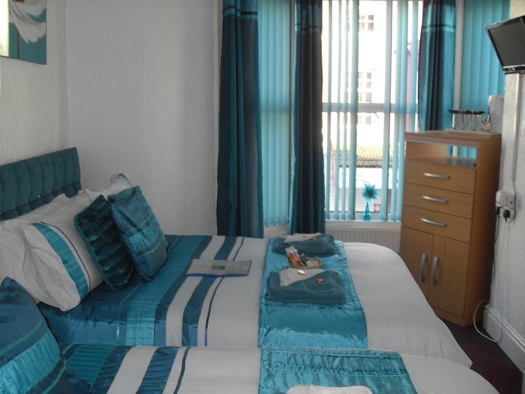 Beeches Hotel Blackpool Room photo